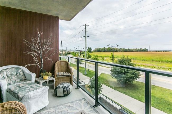 205 - 249 Grey Silo Rd, House attached with 2 bedrooms, 2 bathrooms and 1 parking in Waterloo ON | Image 36