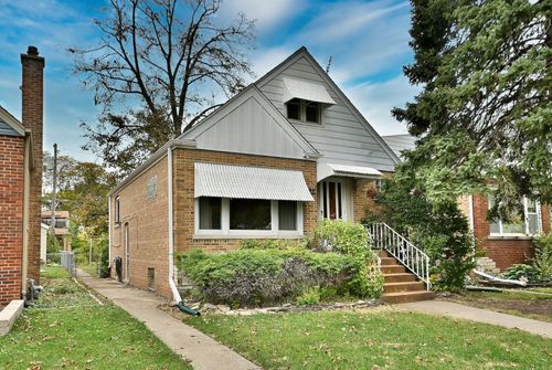 2428 West St, River Grove, IL, 60171-1822 | Card Image