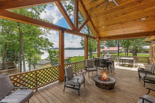 1072 Featherston Rd, Homer, LA, 71040-6841 | Card Image