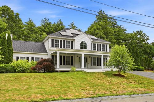3 Sandstone Drive, Nashua, NH, 03063 | Card Image