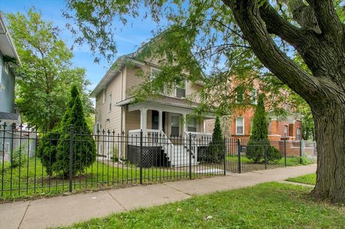 5465 W Cortez St, Chicago, IL, 60651-2807 | Card Image
