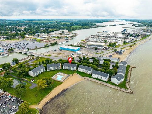 e-216 W Lakeshore Dr, Port Clinton, OH, 43452-8709 | Card Image
