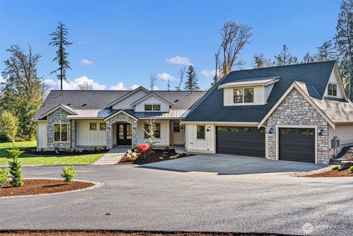 2126 160th St Nw, Gig Harbor, WA, 98332-9707 | Card Image