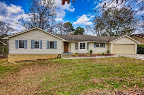 2289 Amberbrook Dr Sw, Conyers, GA, 30094-6103 | Card Image