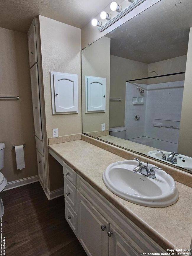 APT-304 - 2811 Woodbury St, Townhouse with 2 bedrooms, 2 bathrooms and null parking in San Antonio TX | Image 9