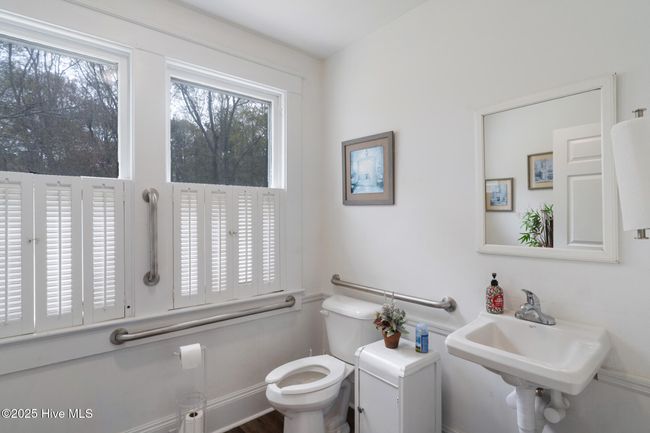 710 S Caroline St, House other with 5 bedrooms, 4 bathrooms and 1 parking in Rockingham NC | Image 8