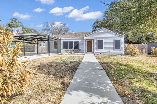 1517 Oakview St, Bryan, TX, 77802-1008 | Card Image