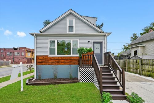 601 S 6th Ave, Maywood, IL, 60153-1568 | Card Image