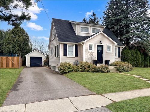 266 Grove Street, Simcoe, ON, N3Y1K9 | Card Image