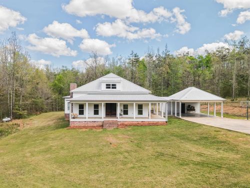 300 Grace Thomas Rd, Michie, TN, 38357-7043 | Card Image