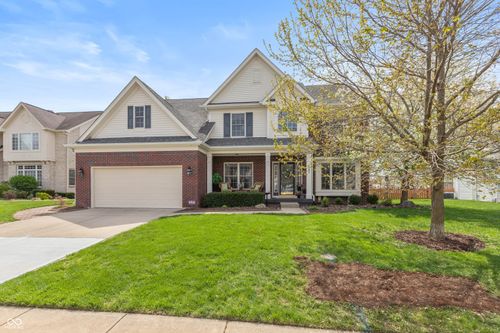 8593 Holm Mountain Cir, Avon, IN, 46123-8842 | Card Image