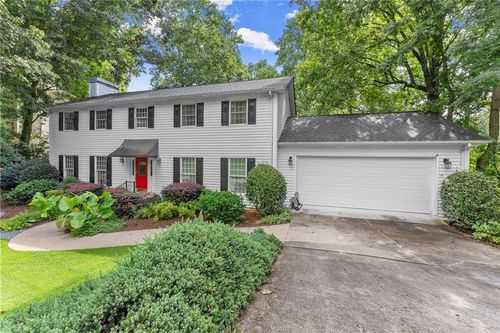 2533 Bridgewater Dr, Gainesville, GA, 30506-1853 | Card Image