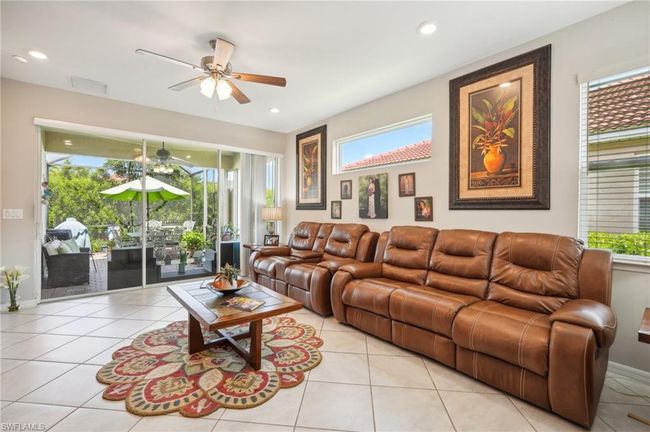 4421 Dutchess Park Rd, Condo with 2 bedrooms, 2 bathrooms and 2 parking in FORT MYERS FL | Image 9