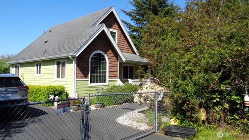 148 Wishkah St Sw, Ocean Shores, WA, 98569-8928 | Card Image