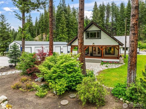 2630 Cottonwood Ln, Leavenworth, WA, 98826-9774 | Card Image
