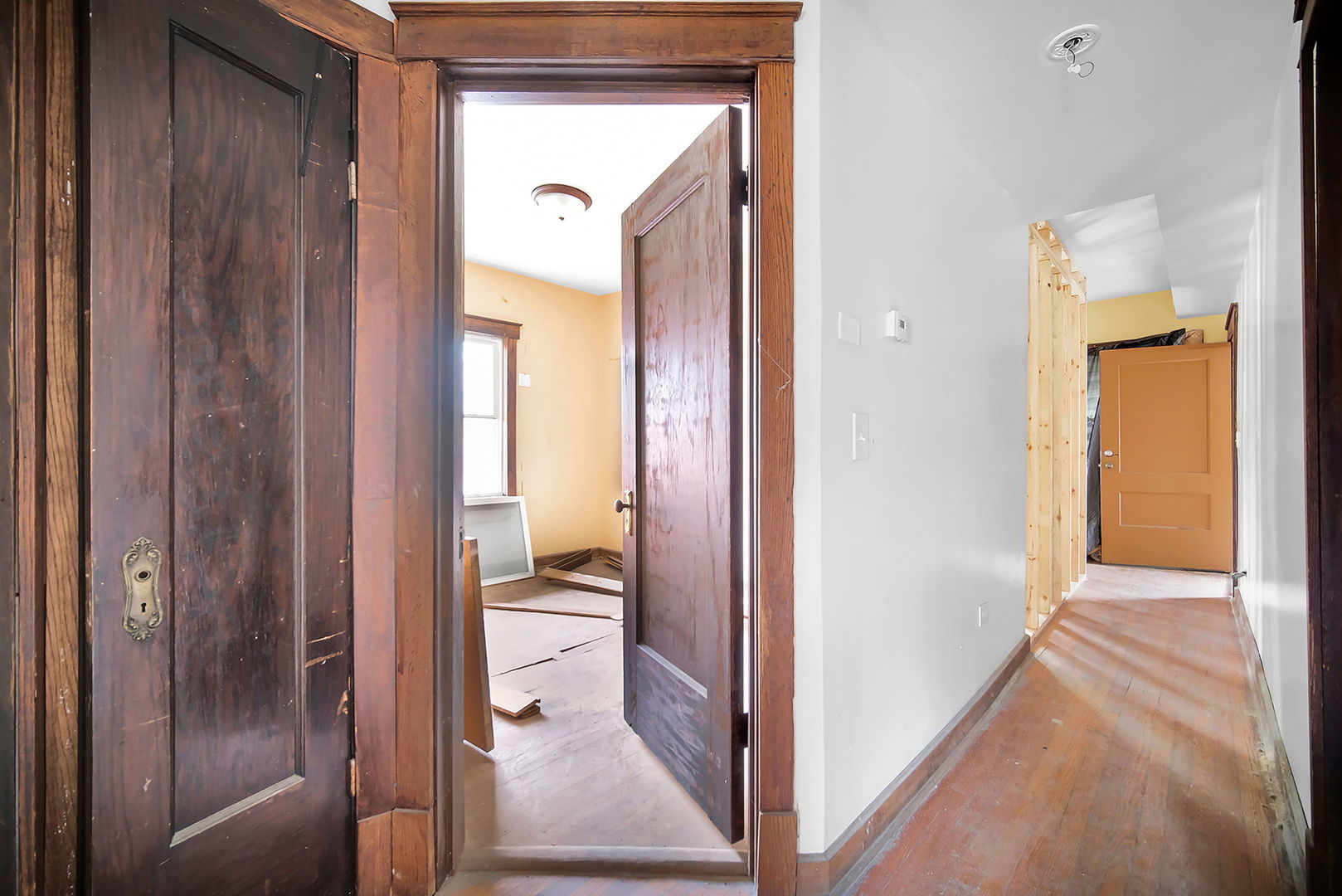 Commercial Sale in Chicago 4