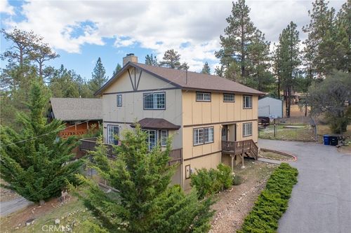 1310 Malabar Way, Big Bear City, CA, 92314-9216 | Card Image
