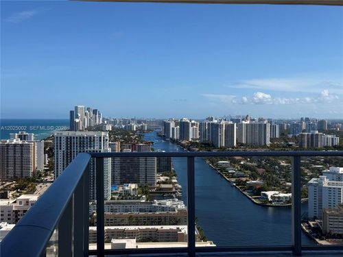 t3509-4010 S Ocean Dr, Hollywood, FL, 33019-3063 | Card Image