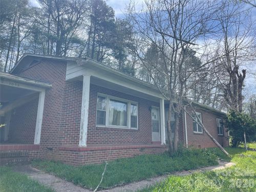 3053 Mineral Springs Mountain Rd, Valdese, NC, 28690-9713 | Card Image