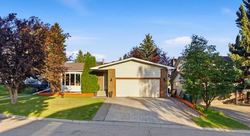 6016 Dalcastle Cres Nw, Calgary, AB, T3A1S4 | Card Image