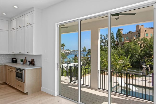 1739 1/2 Bayou Grande Blvd Ne, House other with 4 bedrooms, 4 bathrooms and null parking in St Petersburg FL | Image 33