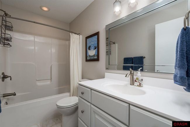 404 Ledlie Ln, House other with 4 bedrooms, 3 bathrooms and null parking in Mankato MN | Image 17