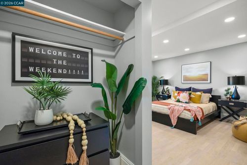 811 Shady Gln, Martinez, CA, 94553-4009 | Card Image