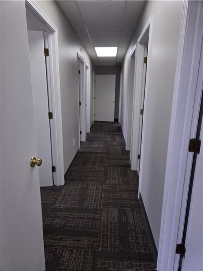 676 Se Bayberry Ln, Home with 0 bedrooms, 0 bathrooms and 20 parking in Lee's Summit MO | Image 4