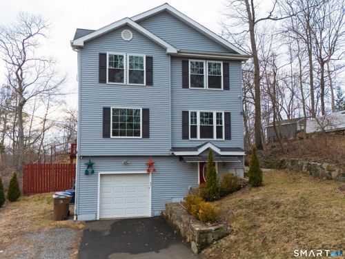 47 Oronoque Trl, Shelton, CT, 06484-4950 | Card Image