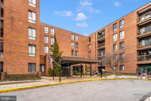 l1-6711 Park Heights Ave, BALTIMORE, MD, 21215-2485 | Card Image