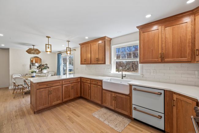 596 Bush Hill Rd, House other with 2 bedrooms, 1 bathrooms and 4 parking in Manchester CT | Image 15