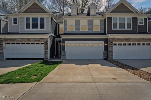 857 S Greenway Dr, Westlake, OH, 44145-1249 | Card Image