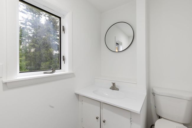 823 Mott Hill Rd, House other with 3 bedrooms, 3 bathrooms and 4 parking in South Glastonbury CT | Image 9