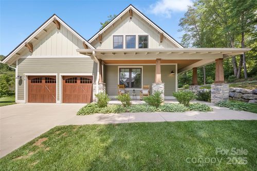 218 Barnrock Dr, Mills River, NC, 28759-0017 | Card Image