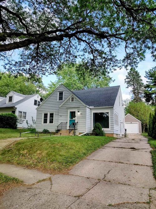 1826 Ohio Pkwy, ROCKFORD, IL, 61108-5934 | Card Image