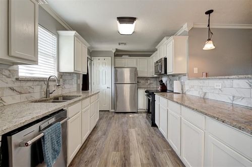 6701 132nd Ave Se, Noble, OK, 73068-7821 | Card Image