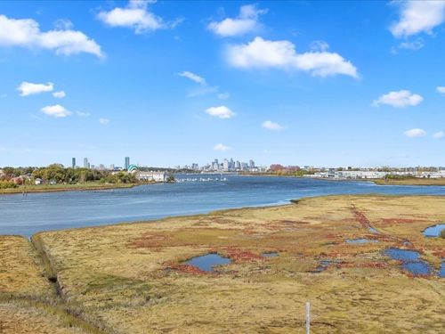 apt-609-133 Commander Shea Blvd, Quincy, MA, 02171-1564 | Card Image