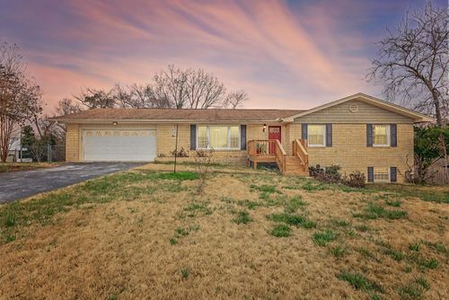 9309 Dividing Ridge Rd, Soddy Daisy, TN, 37379-3223 | Card Image
