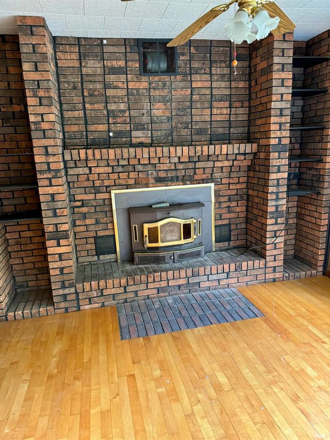218 Grand Ave, House other with 2 bedrooms, 1 bathrooms and null parking in Grandview IN | Image 13