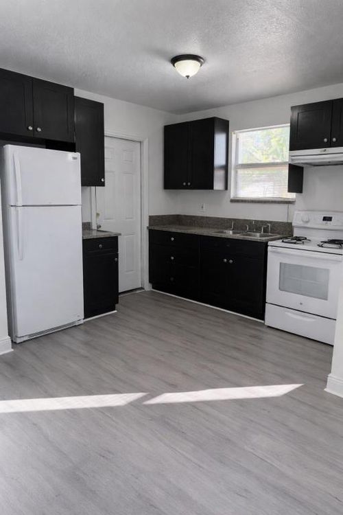 630 34th St, West Palm Beach, FL, 33407-4826 | Card Image