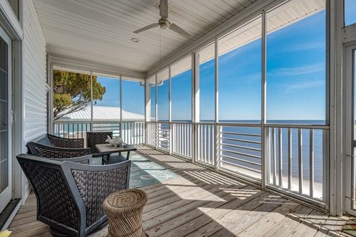 1039 Gulf Shore Blvd, ALLIGATOR POINT, FL, 32346-5153 | Card Image