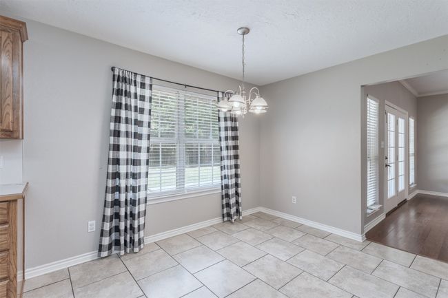 220 Park Ln, House other with 3 bedrooms, 2 bathrooms and null parking in Muenster TX | Image 8
