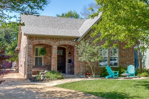 9007 Eustis Ave, Dallas, TX, 75218-4209 | Card Image