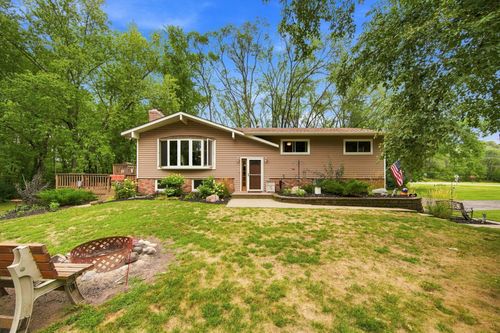861 Willow Ridge 1, HUDSON, WI, 54016-7435 | Card Image