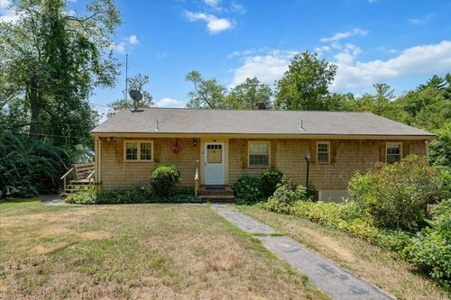 10 Ridge Rd, Halifax, MA, 02338-1118 | Card Image