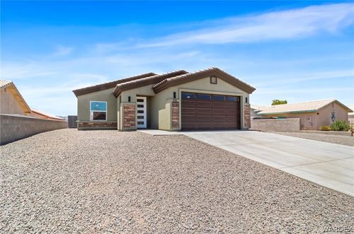 5781 S Sunrise Dr, Fort Mohave, AZ, 86426-9401 | Card Image