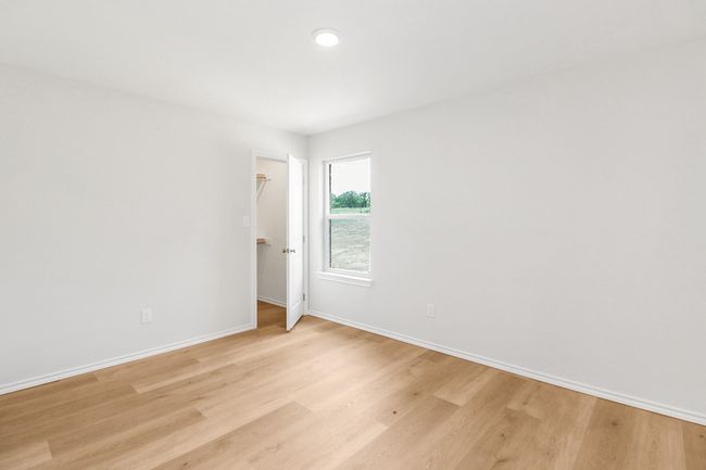 Guest Bedroom 2 | Image 19