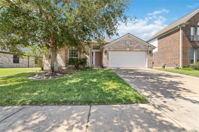 14315 Acorn Ridge Way, House other with 3 bedrooms, 2 bathrooms and null parking in Cypress TX | Image 1