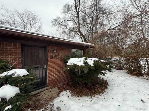 12025 Griggs St, Detroit, MI, 48204-1841 | Card Image