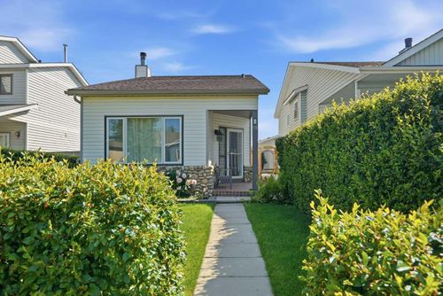 19 Millcrest Way Sw, Calgary, AB, T2Y2M4 | Card Image
